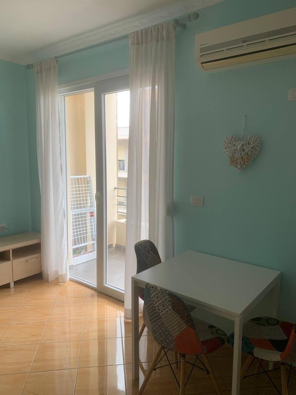 New Apartment Near The Beach فلورا المظهر الخارجي الصورة